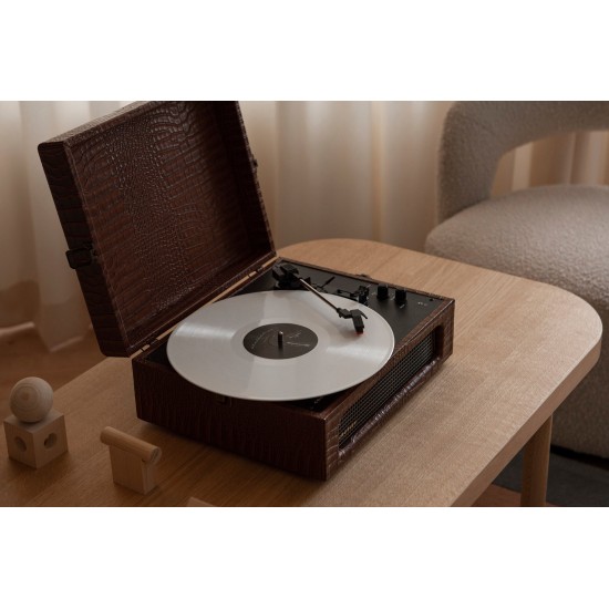 CROSLEY Voyager Turntable BROWN CROC | CR8017A-BR4